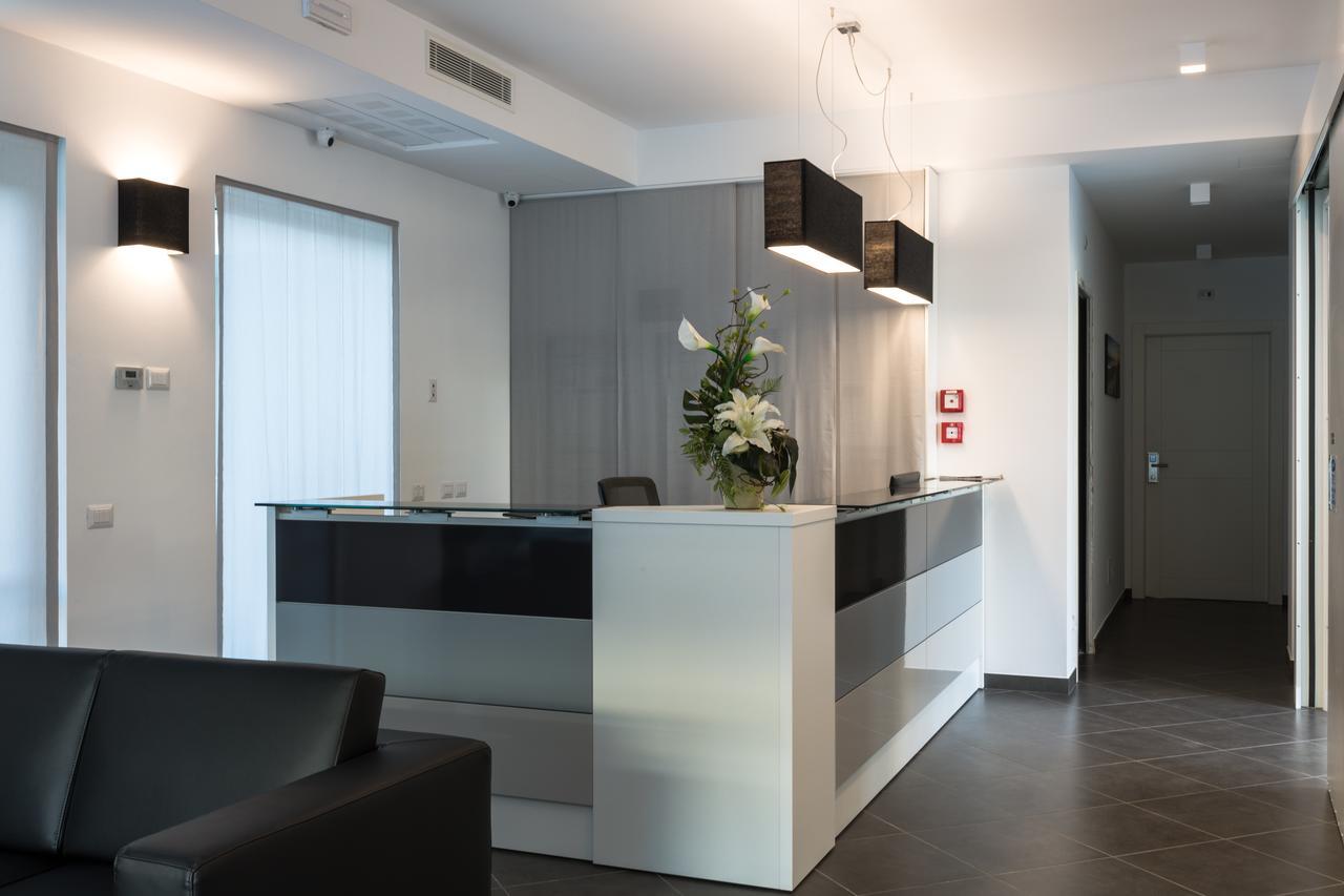 Residence Perla Verde Riccione Exterior photo